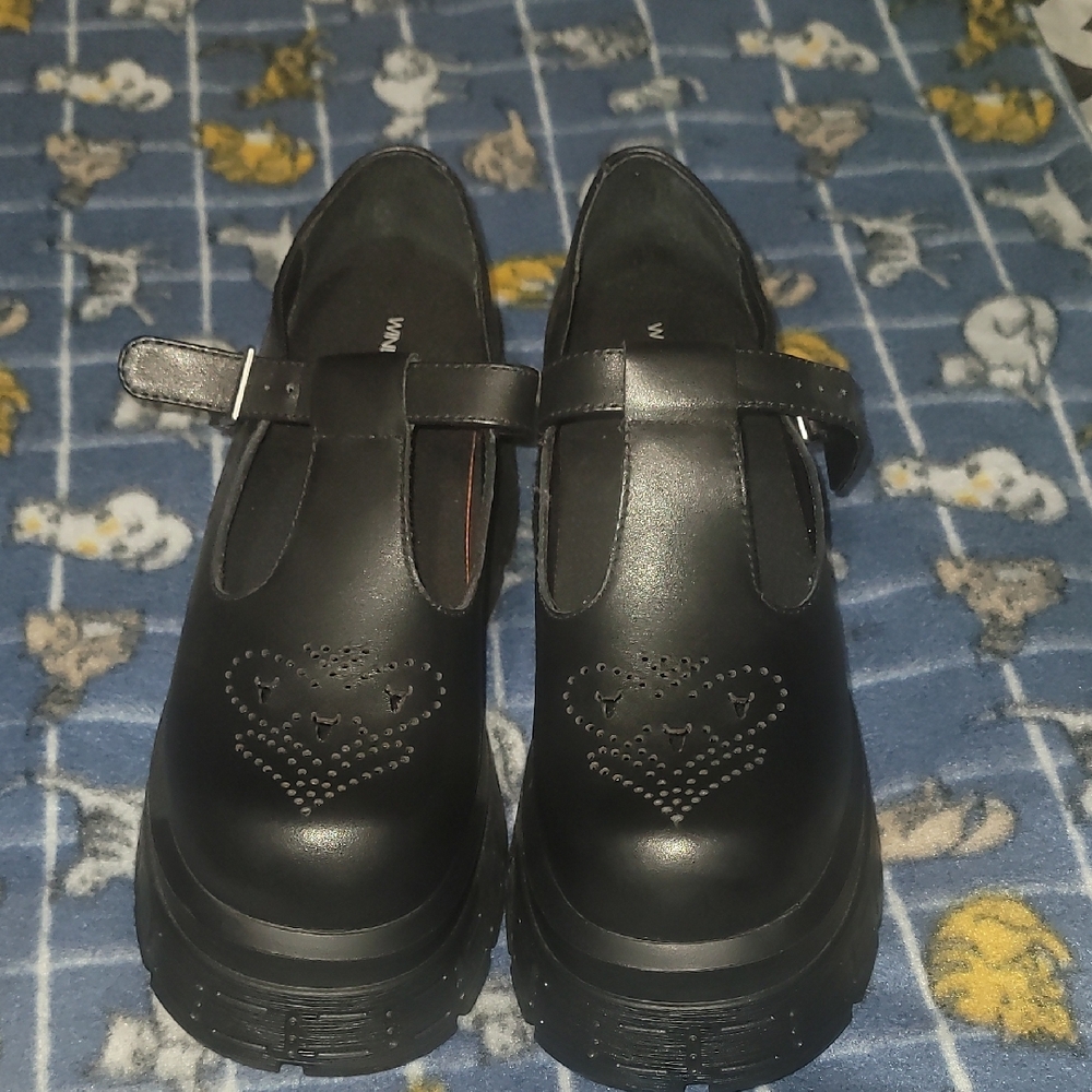 Black Mary Jane Shoes with Heart Design
